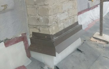 This gaping gap was right over badly damaged brick.