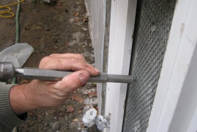 stub nails using a magnet