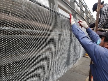 Metal lath wire tied to iron