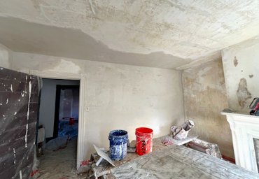 Finished plaster