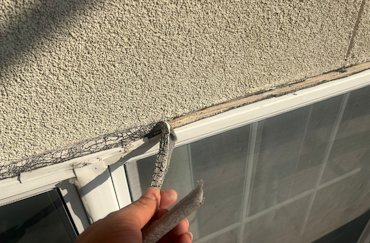 Gap around windows causes rot.