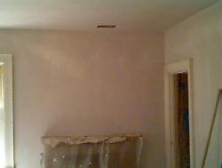 Plaster is finished in the bedroom.